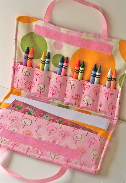 crayon holder folio pink sewing pattern